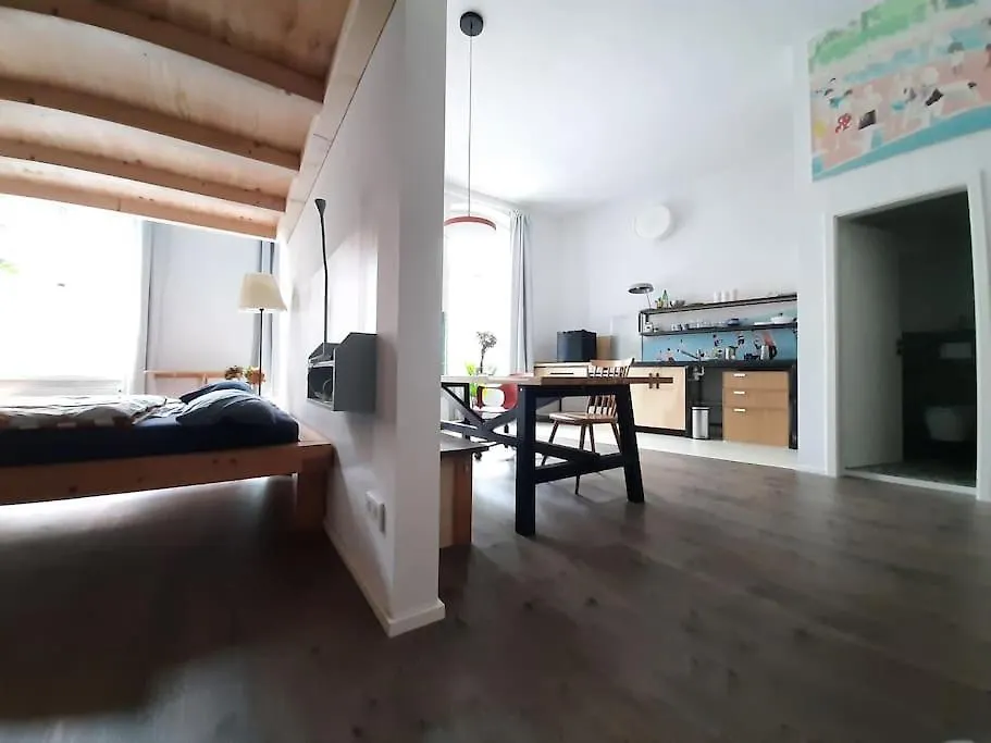Апартаменты Artist Studio - Berlin - Prenzlauer Berg 0*,  Германия